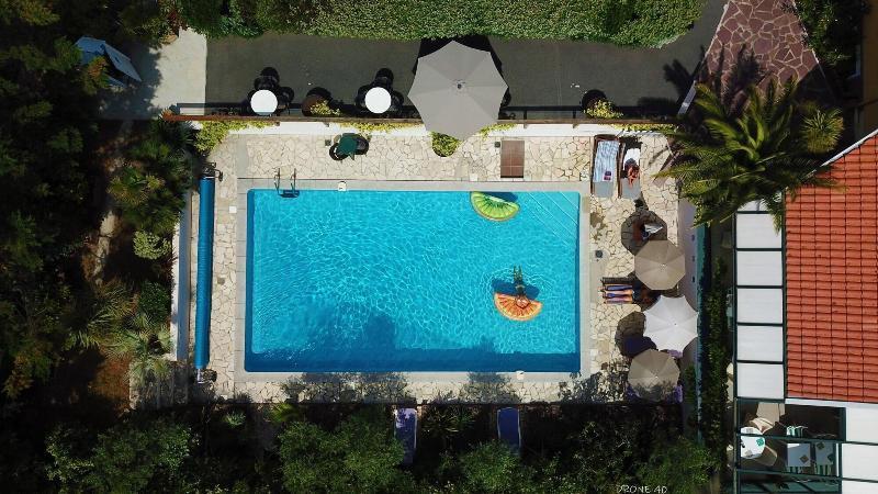 Hotel Aquitaine กัปเบรอตง ภายนอก รูปภาพ